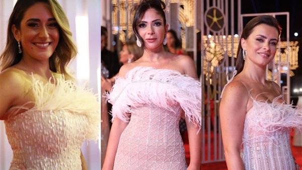 نور اللبنانية ومنى زكي وأمينة خليل بإطلالة متشابهة