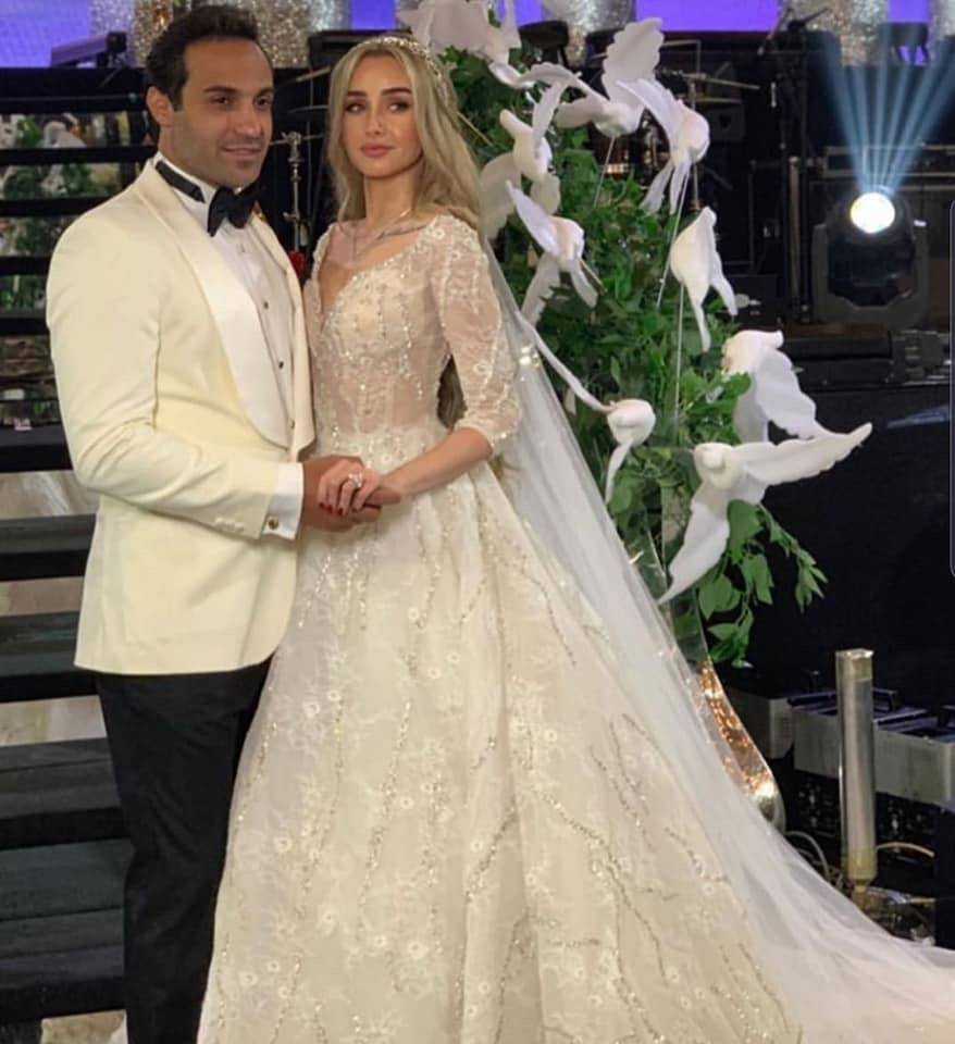 بماذا وصفت هنا الزاهد أحمد فهمي بعد زواجهما؟