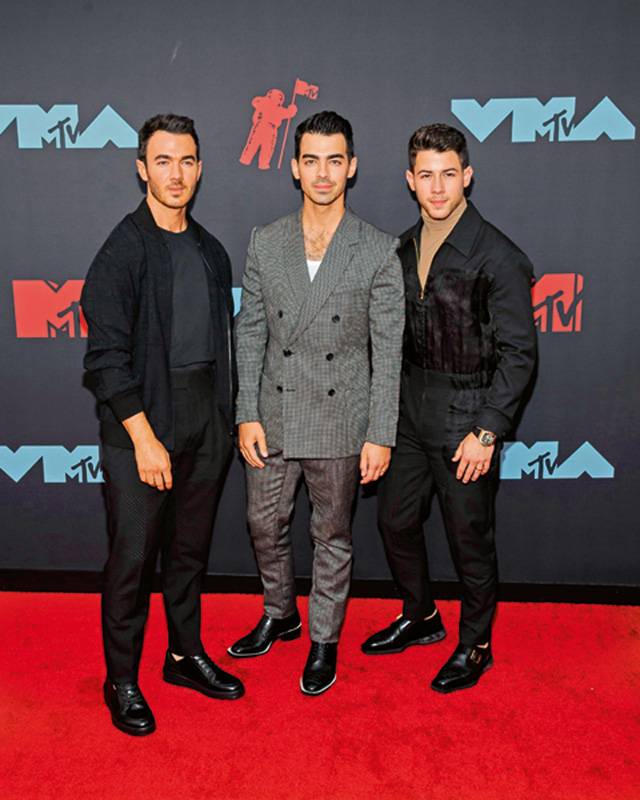 الأخوة جوناس