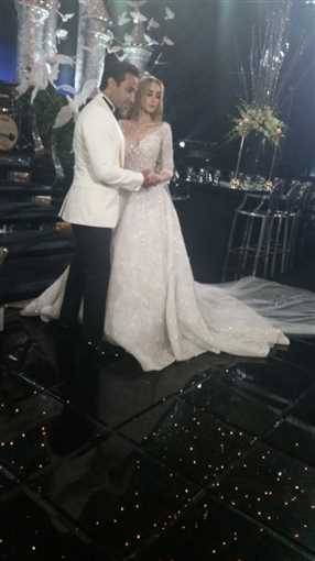 بالفيديو - قبل زفافه بساعات.. أحمد فهمي يتعرض لمقلب