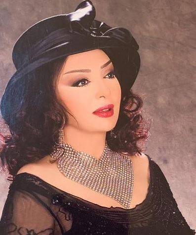 بالصور - نبيلة عبيد تبدو كشابة ثلاثينية في احدث ظهور لها.. ما هو سرها؟