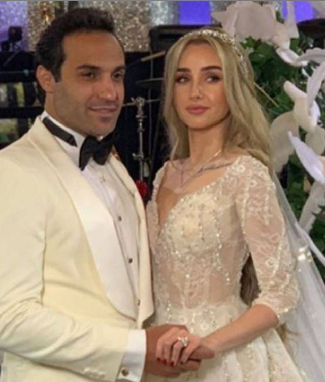 هكذا منع أحمد فهمي الاشخاص غير المدعوين من حضور حفل زفافه... بمن استعان؟