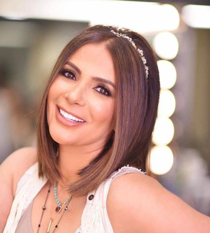 بالصورة –انتقادات لاذعة لفستان منى زكي في الجونة... ما قصته؟