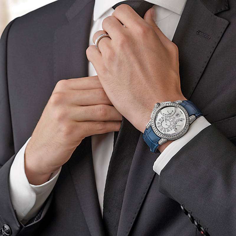 HARRY WINSTON
Ocean Biretrograde
Automatic 42mm