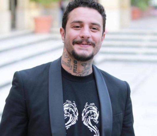 أحمد الفيشاوي ينشر الصورة الأولى من بروفات فيلمه مع هيفاء وهبي.. ومتابعة تذكره بما فعله!