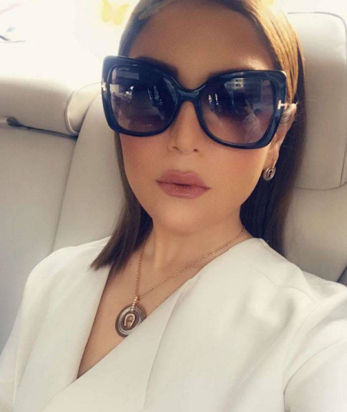 بالفيديو – فنانة خليجية حسناء تكشف تشوهاً في وجهها.. شاهدي كيف تخفيه