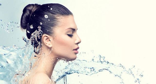 وصفة شرقية لتبييض البشرة في مدة قصيرة جداً... الصابون الأسود وماذا أيضاً؟