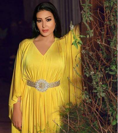 سمية الخشاب توضح حقيقة عودتها لأحمد سعد.. وهذا سبب ارتدائها للأصفر بعد الطلاق