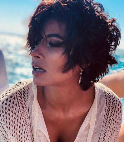 إبنة روبي كبرت وباتت بملامح مختلفة.. هل تشبهها؟