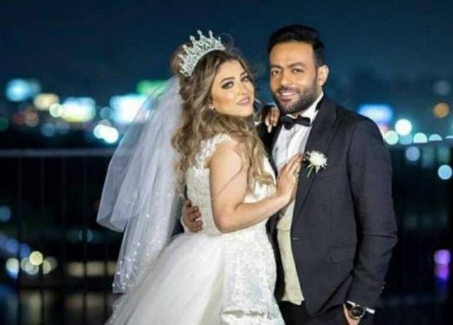 تامر عاشور وزوجته سمر