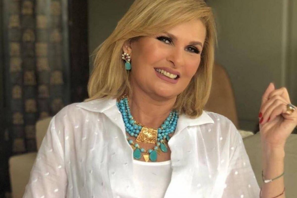 بالفيديو والصور.. يسرا ترقص على أنغام 