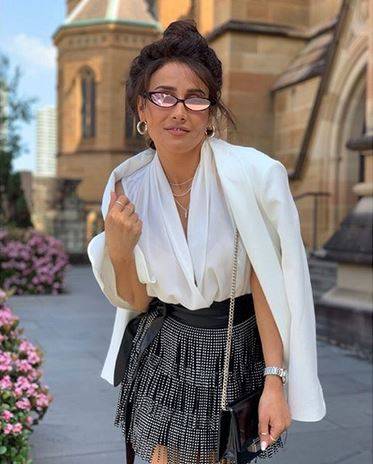 بالصور - كندة حنا بإطلالات كاجوال أنيقة.. تعلمي أسلوبها