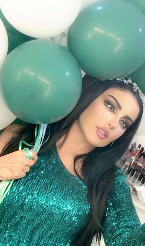 بالفيديو – حليمة بولند تلفت الأنظار بطريقة احتفالها باليوم الوطني السعودي... ماذا فعلت؟