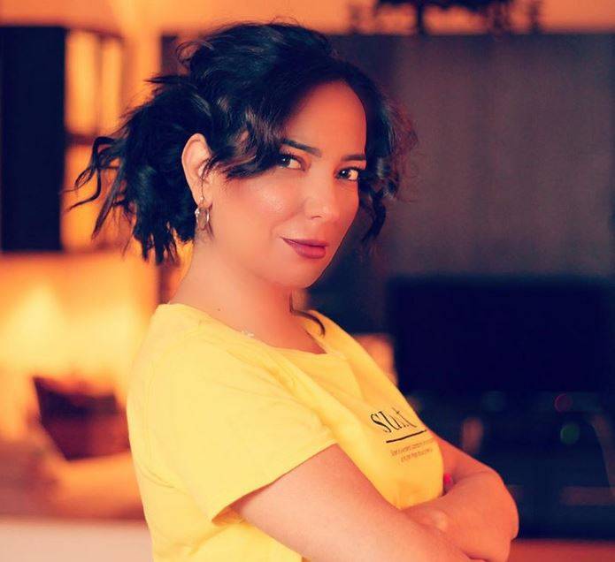 بسبب التنمر والتعليقات الجارحة - أمل عرفة تقوم بخطوة تفاجئ الجميع... هذا ما فعلته
