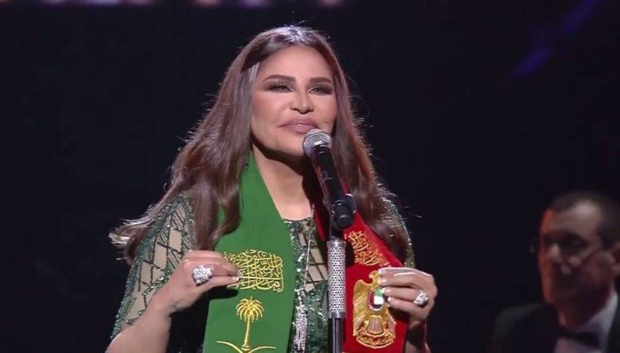 ما قصة المقاعد الفارغة ومغادرة الجمهور في حفل أحلام؟