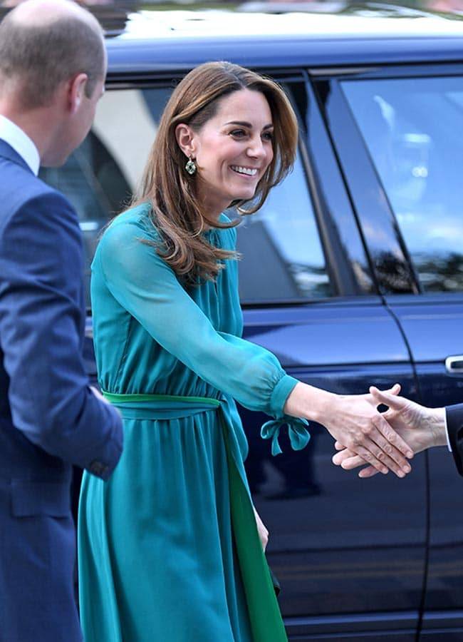 ثمن أقراط كايت ميدلتون يشغل المواقع... ما السبب؟