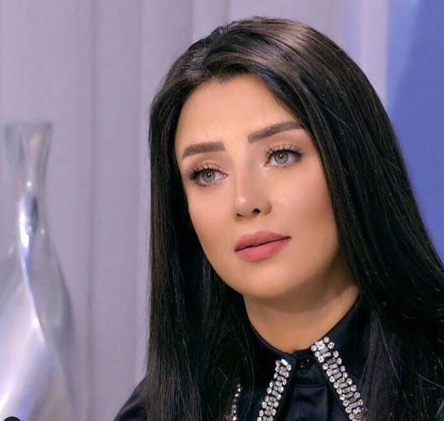 هجوم ناري من ممثل مصري على رضوى الشربيني... 
