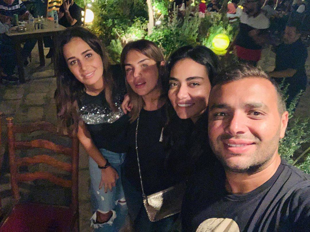 خاص 
