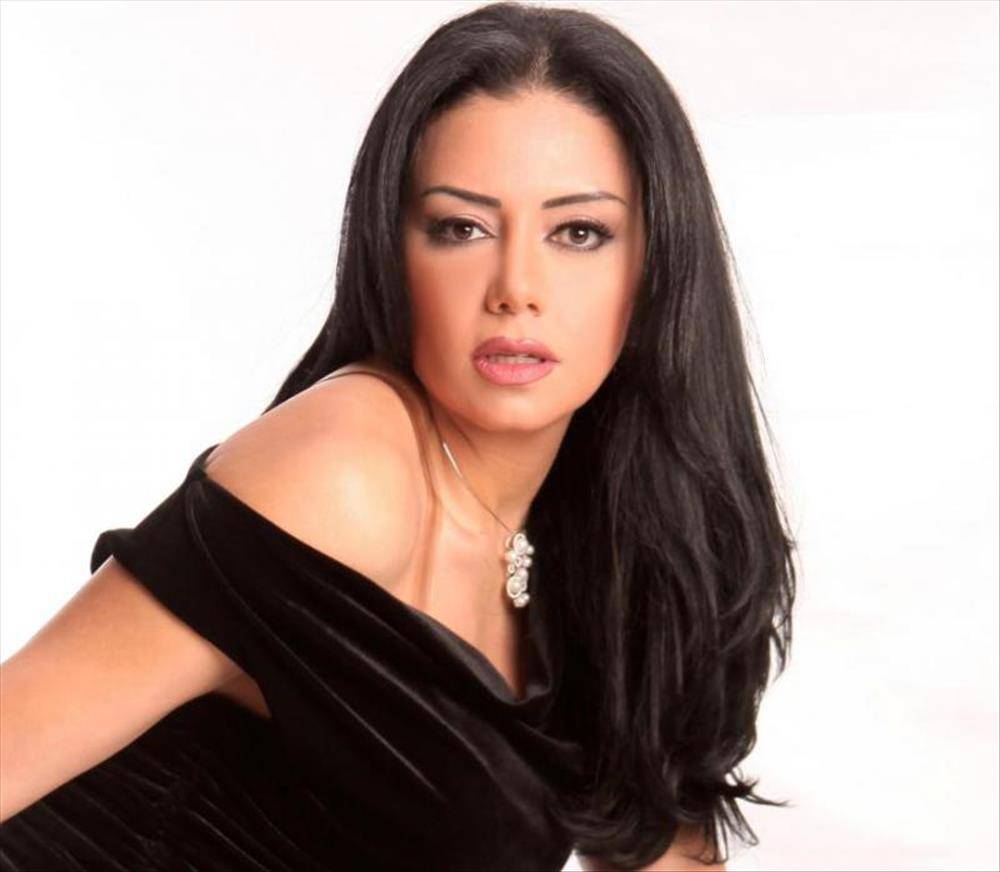 بالفيديو - رانيا يوسف: مش عايزة أفتكر حد من اللي اتجوزتهم.. وأسوأهم معروف