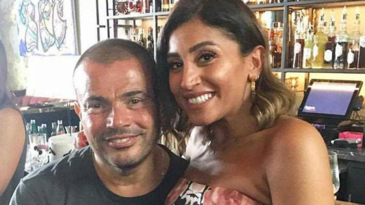 بالفيديو - لحظة وصول عمرو دياب ودينا الشربيني للرياض.. هكذا دخلا وأشعلا مواقع التواصل