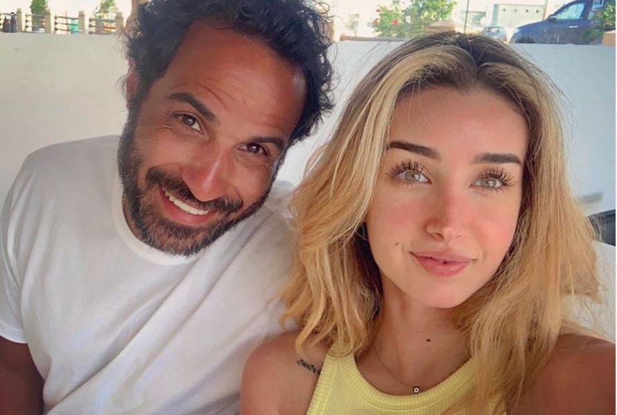 بالصورة – بعد الحزن أحمد فهمي يضحك الجميع بسبب تفصيل في جسمه... وهذا ما شكت منه هنا الزاهد