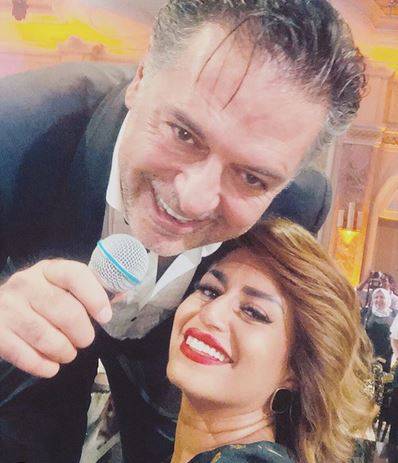 بالفيديو - رقص وأحضان وقبلات.. هذا ما فعلته منة فضالي مع راغب علامة