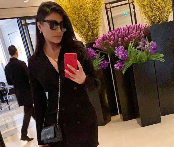 بالفيديو – فنانة خليجية تصدم الجميع بالخضوع للتجميل من دون تخدير... شاهدوا ما حدث