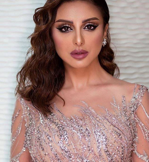 بالصور - للمرة الأولى منذ زواجها المثير للجدل.. أنغام تشعل المواقع بالظهور مع ولديها