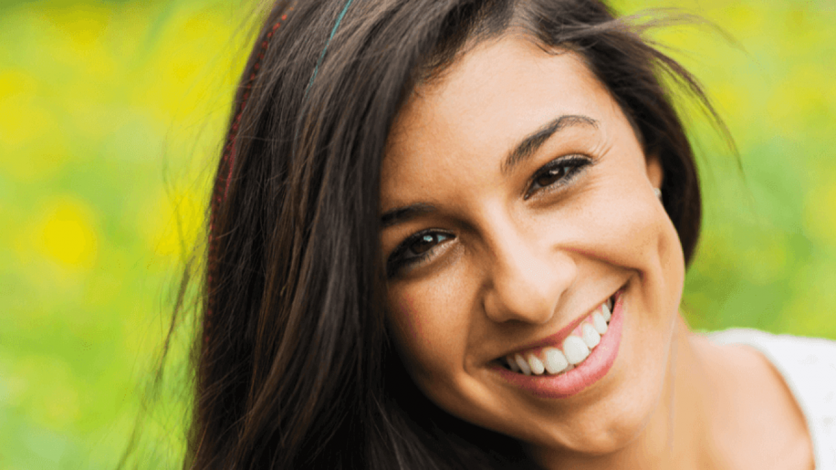 أخيراً يمكنك التخلص من شعر الوجه الزائد بوصفة من مكونين