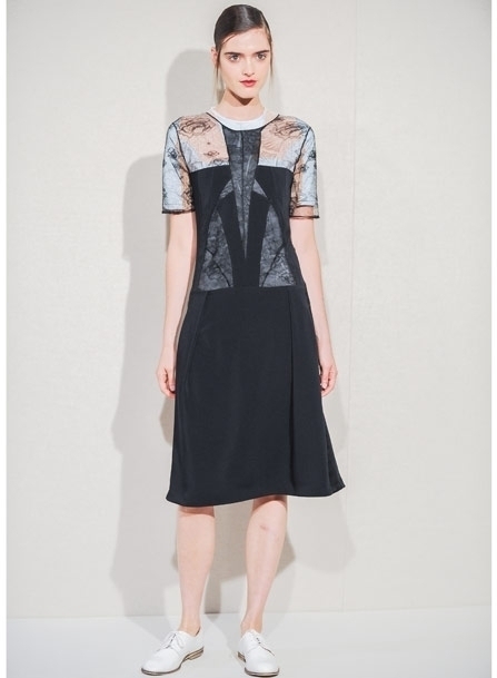 Anne Valérie Hash من عروض باريس لربيع وصيف <strong>2014</strong>