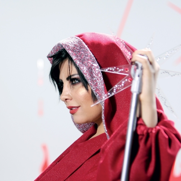 شمس تغني 'الراب الخليجي'