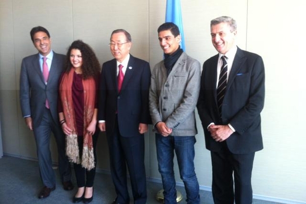 محمد عساف من مخيم اللاجئين إلى مسرح Arab Idol إلى أعلى منبر في الأمم المتحدة!