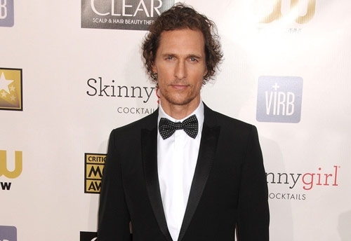 <strong>5</strong> نصائح كي تختار البذلة لكل المناسبات