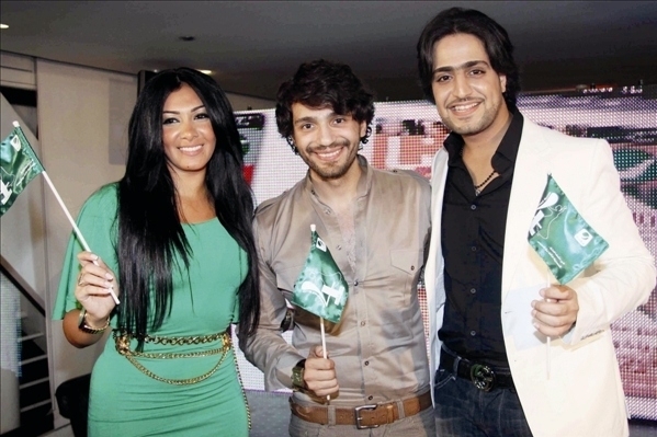 نجوم الغناء والتمثيل في حفل روتانا