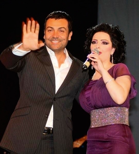 ديانا كرزون وكليب في إسبانيا