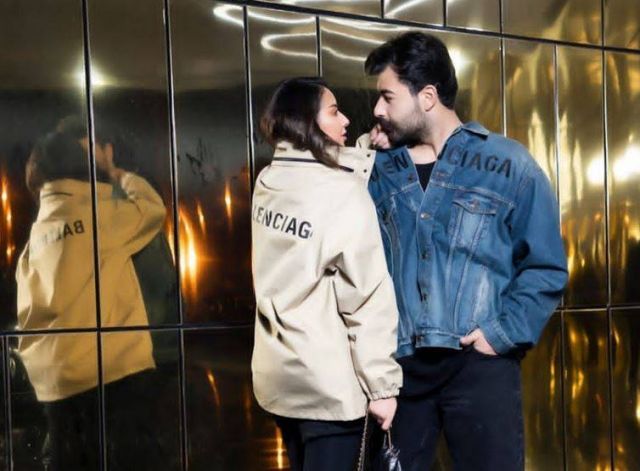 بالفيديو – زوج فرح الهادي يتعرض لموقف محرج جداً بسببها... من سخر منها علناً وأربكه؟