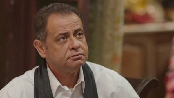 ممثل مصري يتهم هذه الإعلامية بالزواج من آخر وهي على ذمته... ما القصة؟