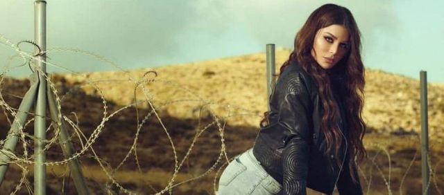 بالصورة - هيفاء وهبي تفاجئ الجميع بتغيير شكلها تماماً... شاهدوا ماذا فعلت