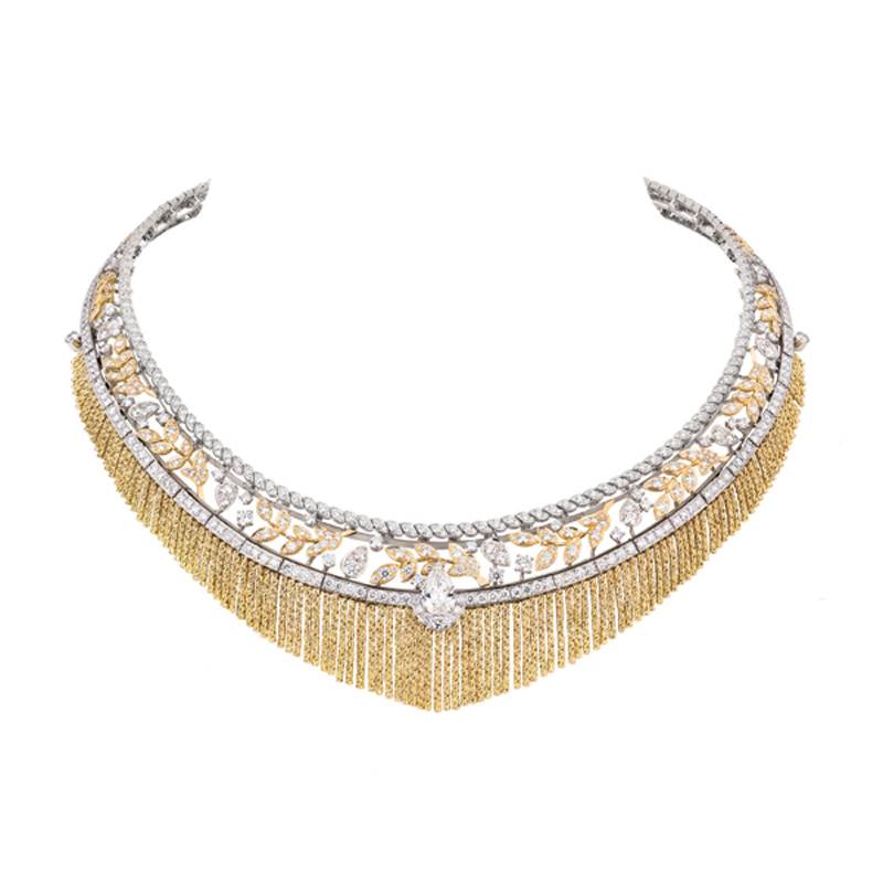 CHANEL
باريس الروسية
روسيا الأحلام