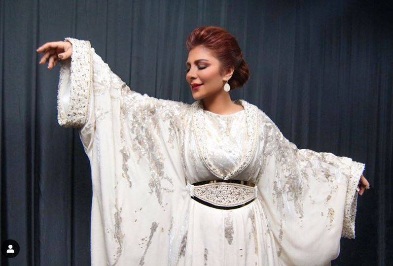بالفيديو – شقيق أصالة يفاجئها بهذا التصرف المؤثر أمام الكاميرات... إليكم ما فعله