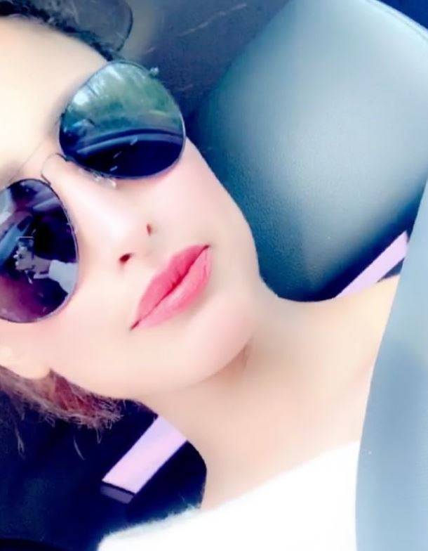 بالفيديو – فنانة خليجية تناشد وتفجر مفاجأة من العيار الثقيل... والد طفلتها لا يعترف بها