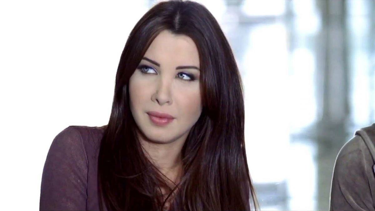 بالصورة - نانسي عجرم تشعل المواقع بإطلالتها الطبيعية وعفويتها