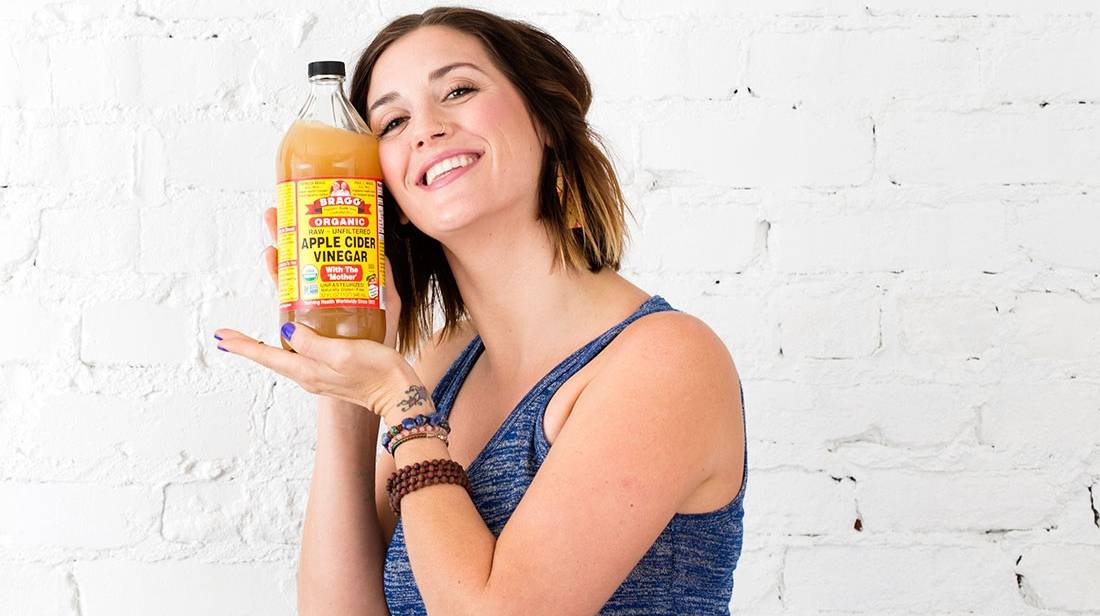 كيف تستخدمين خل التفاح لتخفيف تجاعيد الوجه؟