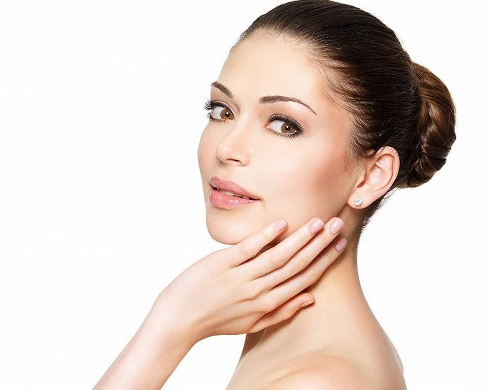 تعرفي على طريقة قناع الطماطم والبطاطا الذي يجعلك أصغر بسنوات