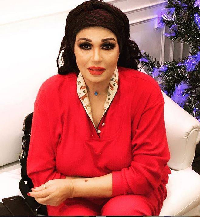 بالصورة – بعد غيابها عن عزاء شقيقتها فيفي عبده ترفض الحزن وتصدم الجميع بما فعلته