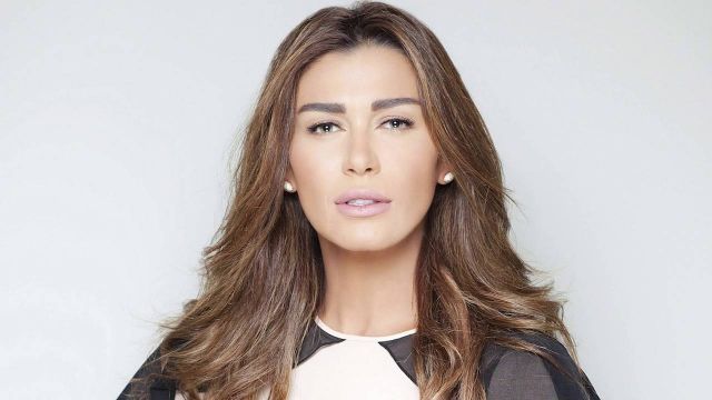 بالفيديو – نادين الراسي تفاجئ الجميع بارتباطها مرة جديدة... ما قصة فارق السن؟