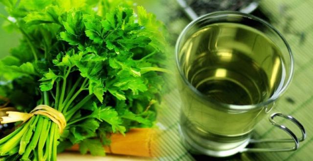 خلاصة هذه الاوراق الخضراء مع العسل تساعدكم على نسف الدهون