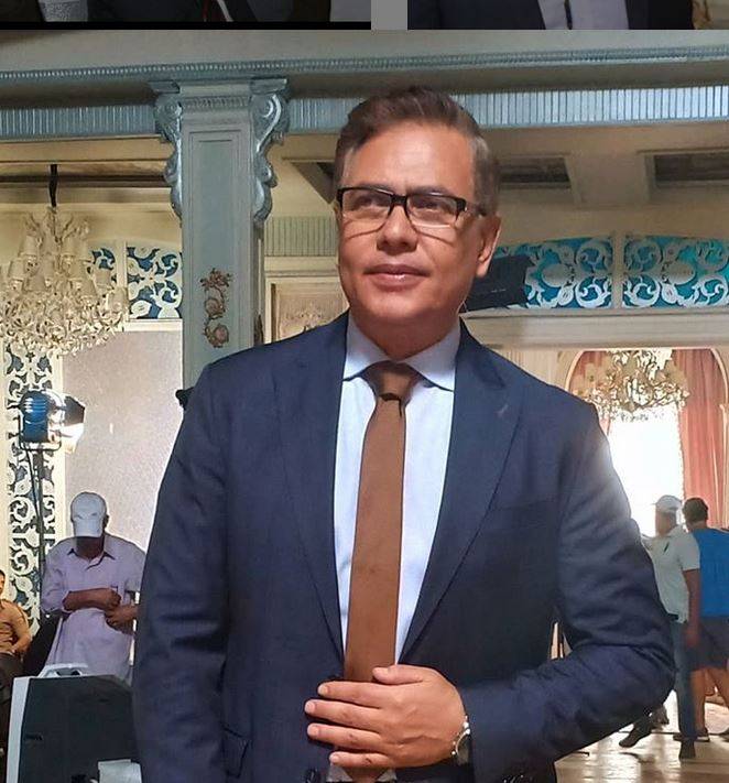في صورة قديمة – هذه كانت مهنة محمد رياض قبل التمثيل... ستفاجئكم