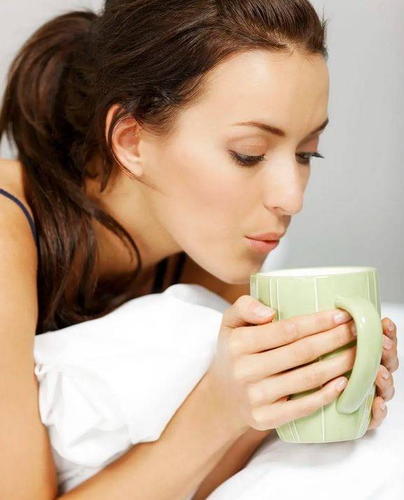 تعرفي على هذا الشراب البسيط للحصول على بطن مسطح