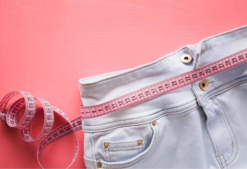 تعرفوا على خليط الخوخ المجفف والكاكاو الذي يذيب دهون البطن في شهر واحد